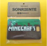 Vista frontal del Porta credencial impreso en 3D de Minecraft 